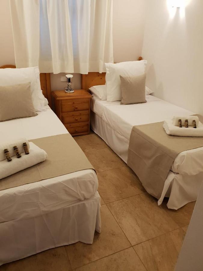 Villa Desi Cala'N Blanes  Exteriör bild