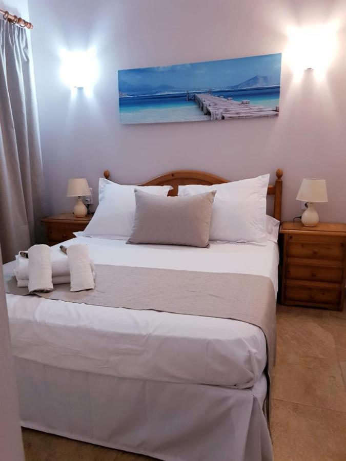 Villa Desi Cala'N Blanes  Exteriör bild